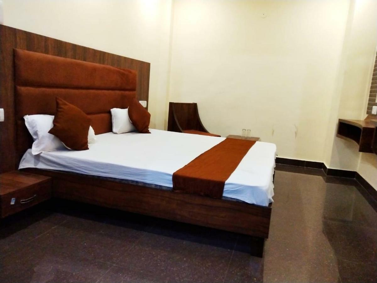 Sukhman International Hotel Near Amritsar Railway Station Exteriör bild